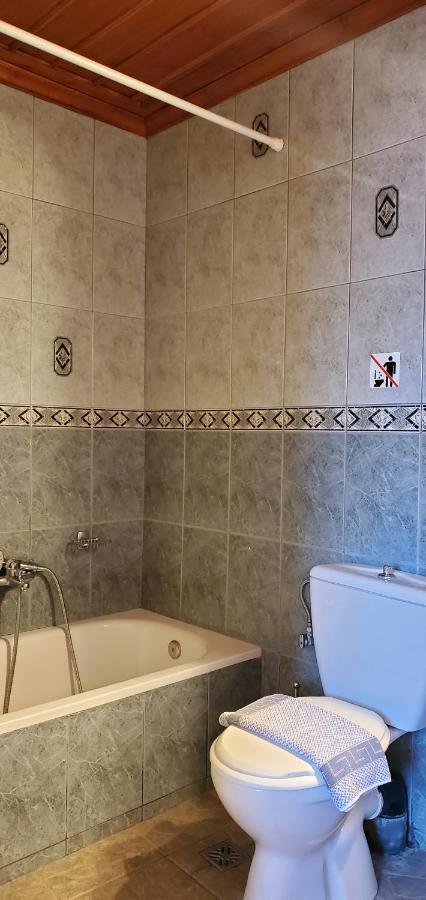Papigo Astraka II Hotel Luaran gambar